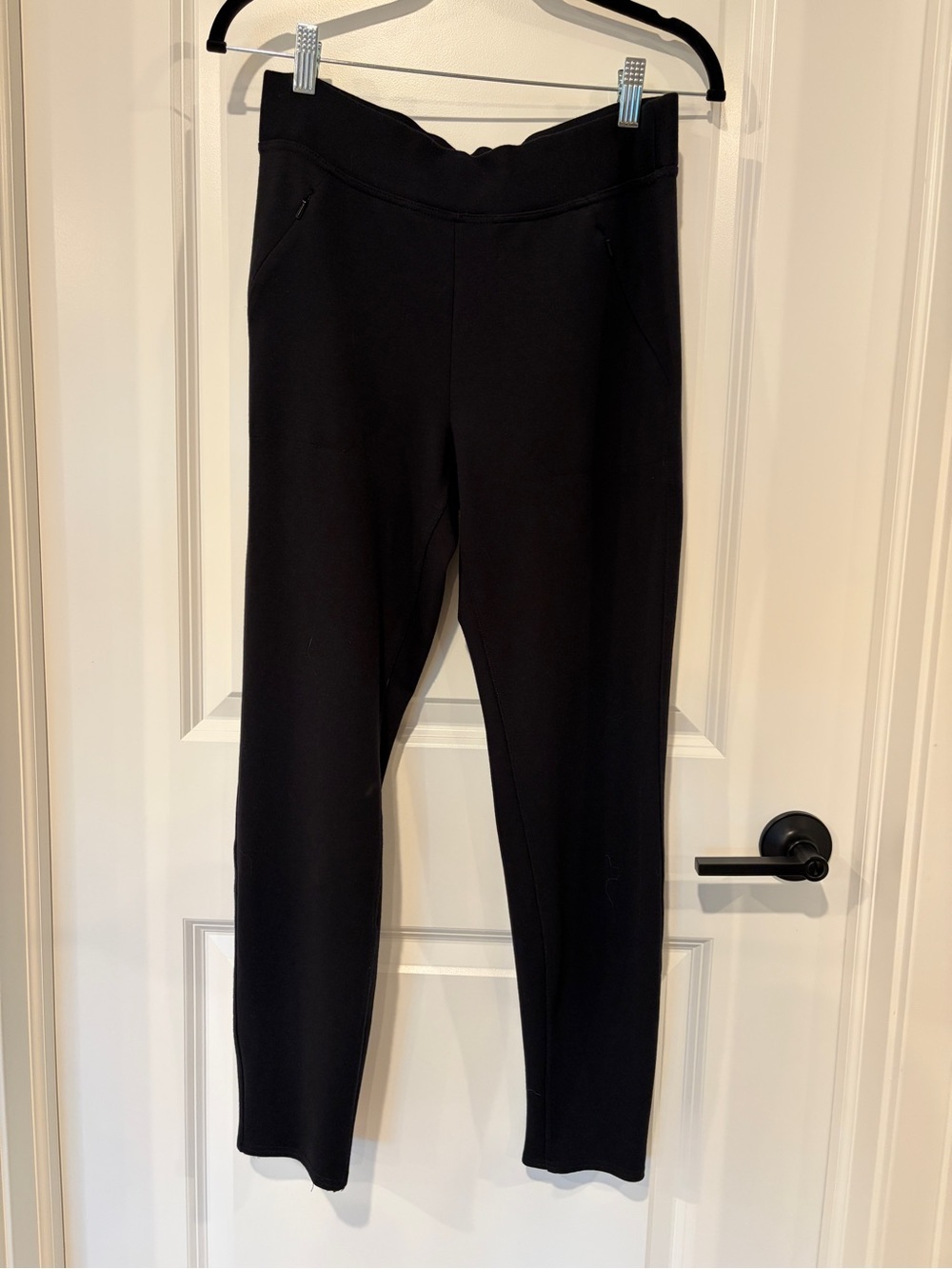 Duluth Trading Co.‎ Wearwithall Black Ponte Knit Leggings Pants Size S